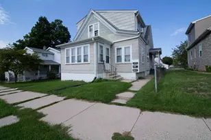 1324 Marquette Ave, South Milwaukee, WI 53172 - Photo 1