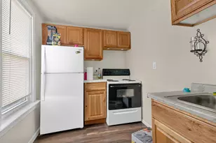 1324 Marquette Ave, South Milwaukee, WI 53172 - Photo 7