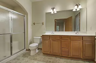 7156 Parkside Ln, Racine, WI 53406 - Photo 15