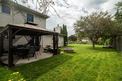 2910  Northbridge Dr, Racine, WI 53404 - Photo 23