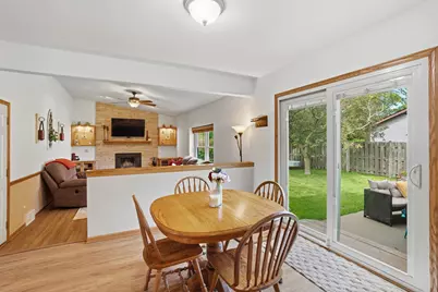 2910  Northbridge Dr, Racine, WI 53404 - Photo 9