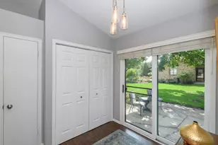 880 Pilgrim Pkwy, Elm Grove, WI 53122 - Photo 11