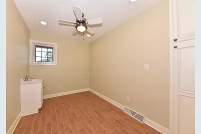 W176N8474  Sunset Ridge Dr, Menomonee Falls, WI 53051 - Photo 33