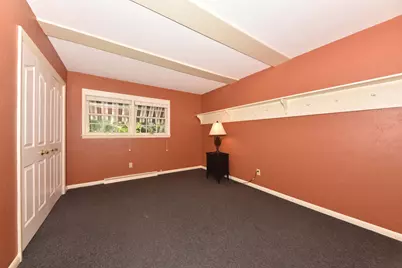 W176N8474  Sunset Ridge Dr, Menomonee Falls, WI 53051 - Photo 25