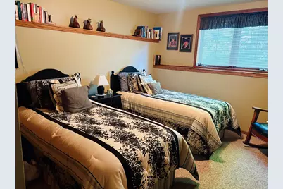 3989  Arrowhead Ct, Sheboygan, WI 53083 - Photo 23
