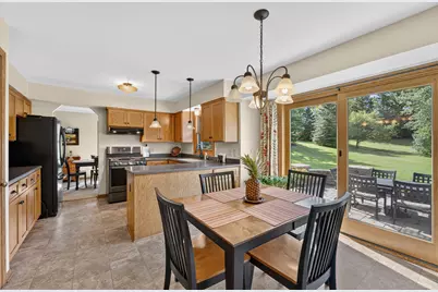 W158N10439  Old Farm Rd, Germantown, WI 53022 - Photo 13