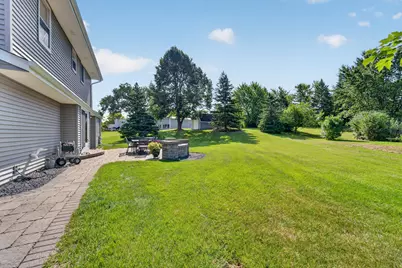 W158N10439  Old Farm Rd, Germantown, WI 53022 - Photo 27