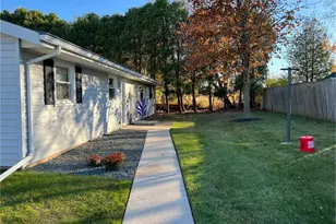 953A Green Acres Dr, Sheboygan Falls, WI 53085 - Photo 11