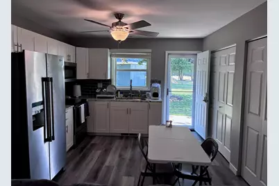 953 A  Green Acres Dr, Sheboygan Falls, WI 53085 - Photo 3