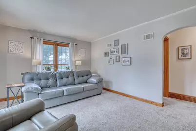 8164 W Dixon St, Milwaukee, WI 53214 - Photo 7