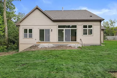 4815  Crystal Spg, Racine, WI 53406 - Photo 37