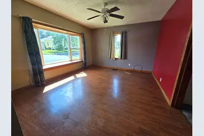305 W Nott St, Tomah, WI 54660 - Photo 9