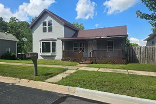 305 W Nott St, Tomah, WI 54660 - Photo 1