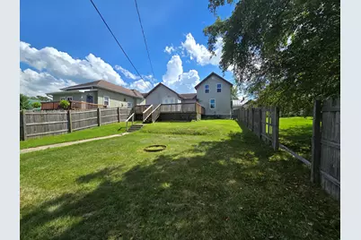 305 W Nott St, Tomah, WI 54660 - Photo 25