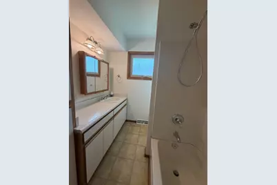 2024 N 25th St, Sheboygan, WI 53081 - Photo 9