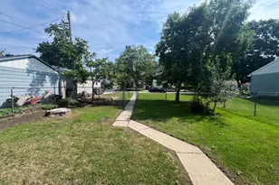 3319 S 67th St, Milwaukee, WI 53219 - Photo 17