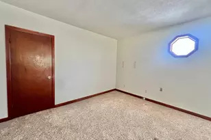 3319 S 67th St, Milwaukee, WI 53219 - Photo 5