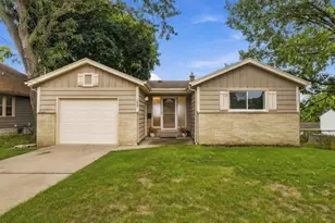 1007 Buena Vista Ave, Waukesha, WI 53188 - Photo 33