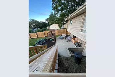 1007  Buena Vista Ave, Waukesha, WI 53188 - Photo 9