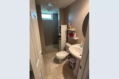 1007  Buena Vista Ave, Waukesha, WI 53188 - Photo 33