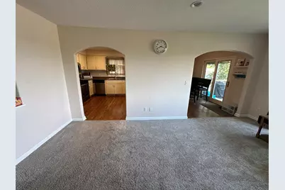 1007  Buena Vista Ave, Waukesha, WI 53188 - Photo 13