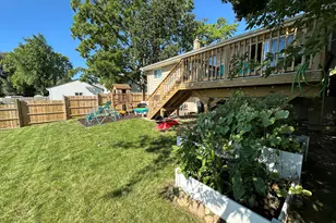 1007 Buena Vista Ave, Waukesha, WI 53188 - Photo 7