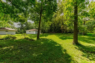12585 W Cold Spring Rd, New Berlin, WI 53151 - Photo 27