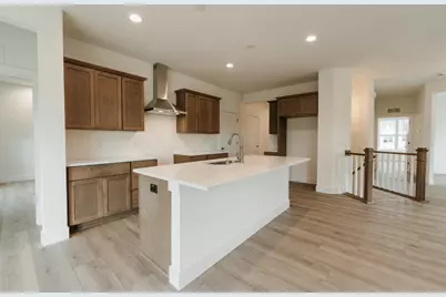 N17W29579  Caldicot Cir, Delafield, WI 53072 - Photo 9