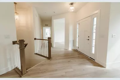 N17W29579  Caldicot Cir, Delafield, WI 53072 - Photo 7