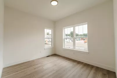 N17W29579  Caldicot Cir, Delafield, WI 53072 - Photo 21