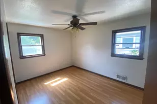 3409 W Wilbur Ave, Greenfield, WI 53221 - Photo 15