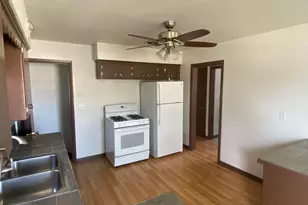 3409 W Wilbur Ave, Greenfield, WI 53221 - Photo 5