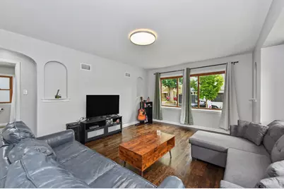 4113 S Austin St, Milwaukee, WI 53207 - Photo 5