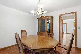 8894 Greenmeadow Ln, Greendale, WI 53129 - Photo 23