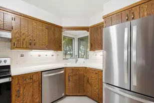 8894 Greenmeadow Ln, Greendale, WI 53129 - Photo 15