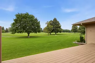 1209 E Sweetbriar Ln, Hartland, WI 53029 - Photo 29