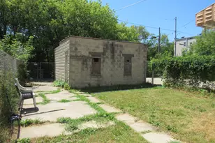 235 E Burleigh St, Milwaukee, WI 53212 - Photo 3