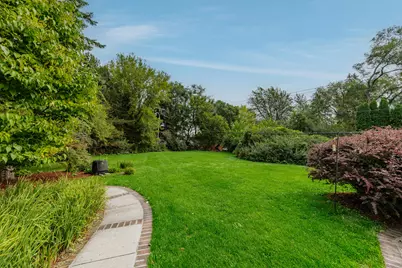 2400  Cedar Dr, Brookfield, WI 53045 - Photo 45