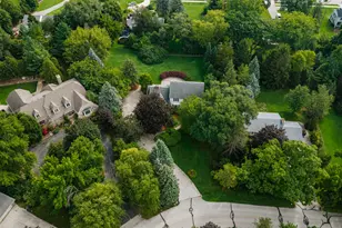 2400 Cedar Dr, Brookfield, WI 53045 - Photo 1