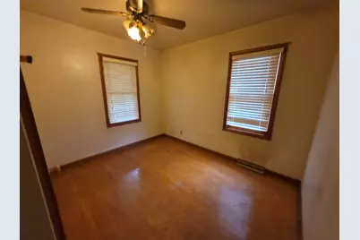 1958 S 97th St, West Allis, WI 53227 - Photo 11