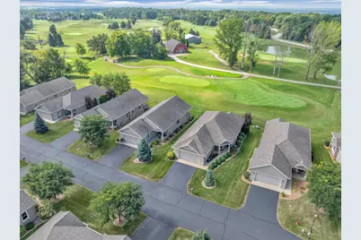 1982  Golf Course Dr, Fond du Lac, WI 54937 - Photo 33
