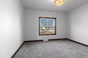 4631 Ridge Ct, Manitowoc, WI 54220 - Photo 21
