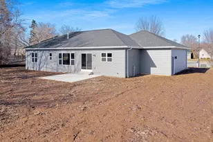 4631 Ridge Ct, Manitowoc, WI 54220 - Photo 45