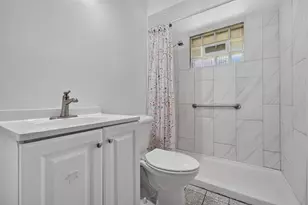 3921 N 100th St, Milwaukee, WI 53222 - Photo 29