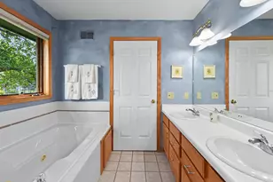 1508 MacKenzie Ln, Oconomowoc, WI 53066 - Photo 23