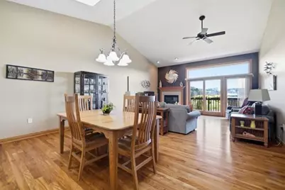 2121  45th St #G, Two Rivers, WI 54241 - Photo 3