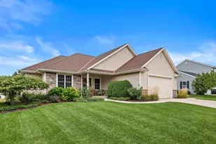 781 Autumn Ridge Ln, Hartford, WI 53027 - Photo 55