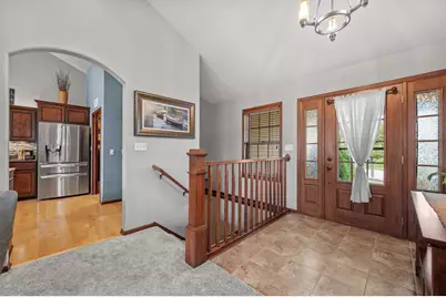 781  Autumn Ridge Ln, Hartford, WI 53027 - Photo 7