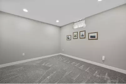 781  Autumn Ridge Ln, Hartford, WI 53027 - Photo 41