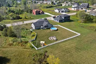 334 Lake Breeze Wy, Two Rivers, WI 54241 - Photo 25